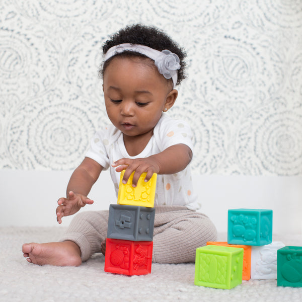 Squeeze Stack Block Set™ piece set – Infantino - Main Image