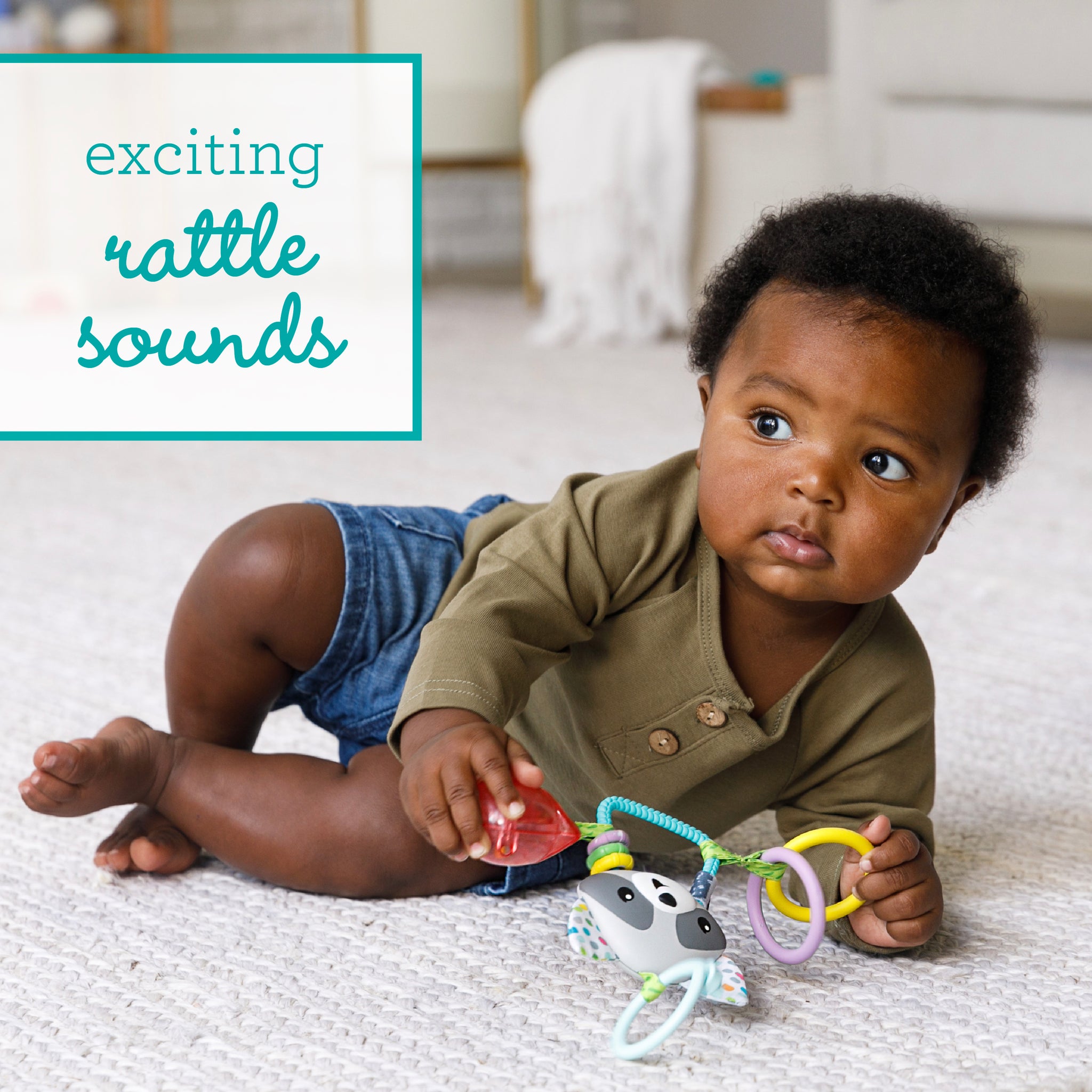 Jingle Charms Rattle Raccoon – Infantino