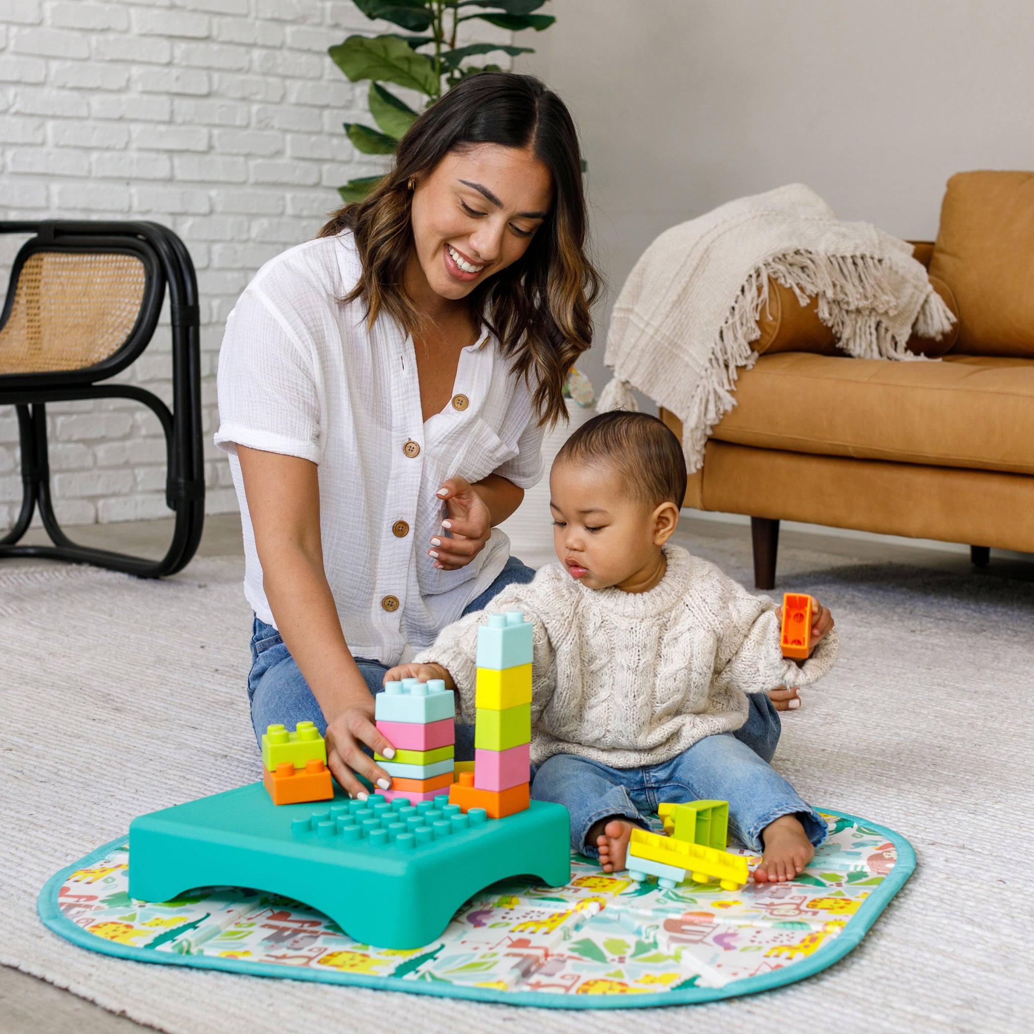 Super Soft 1st Building Blocks Activity Station Infantino