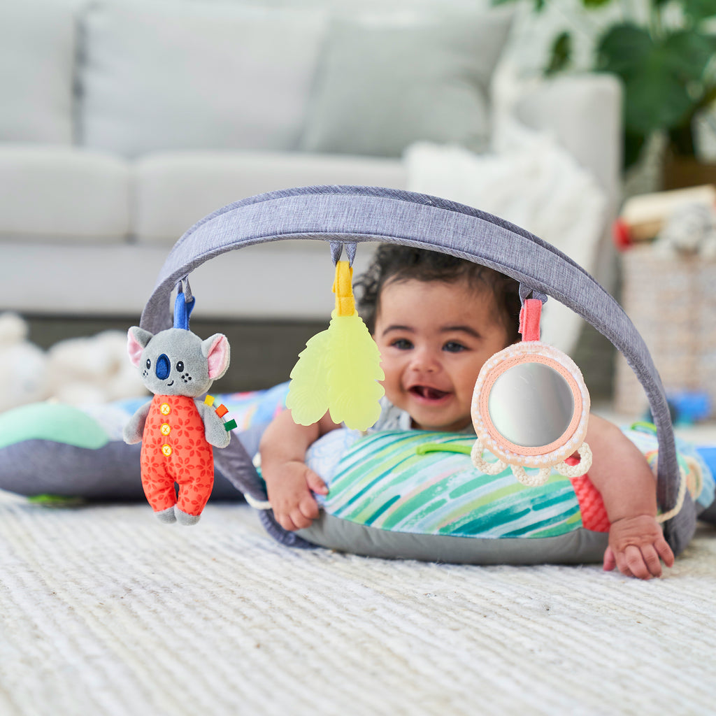  Infantino 2-in-1 Tummy Time & Seated Support - for Newborns  and Older Babies, with Detachable Support Pillow and Toys, for Development  of Strong Head and Neck Muscles : Toys & Games