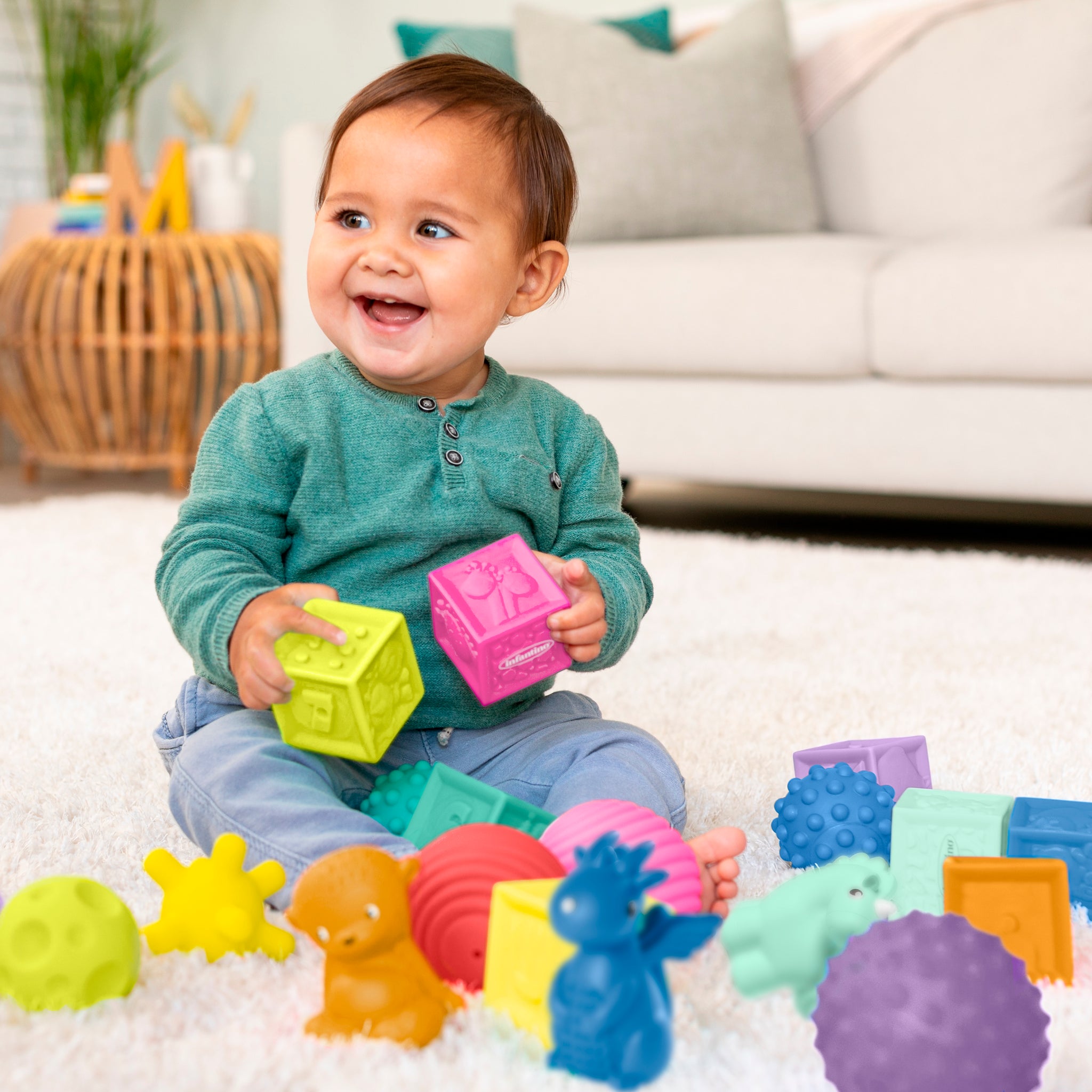 Balls, Blocks & Buddies Activity Toy Set™ Infantino